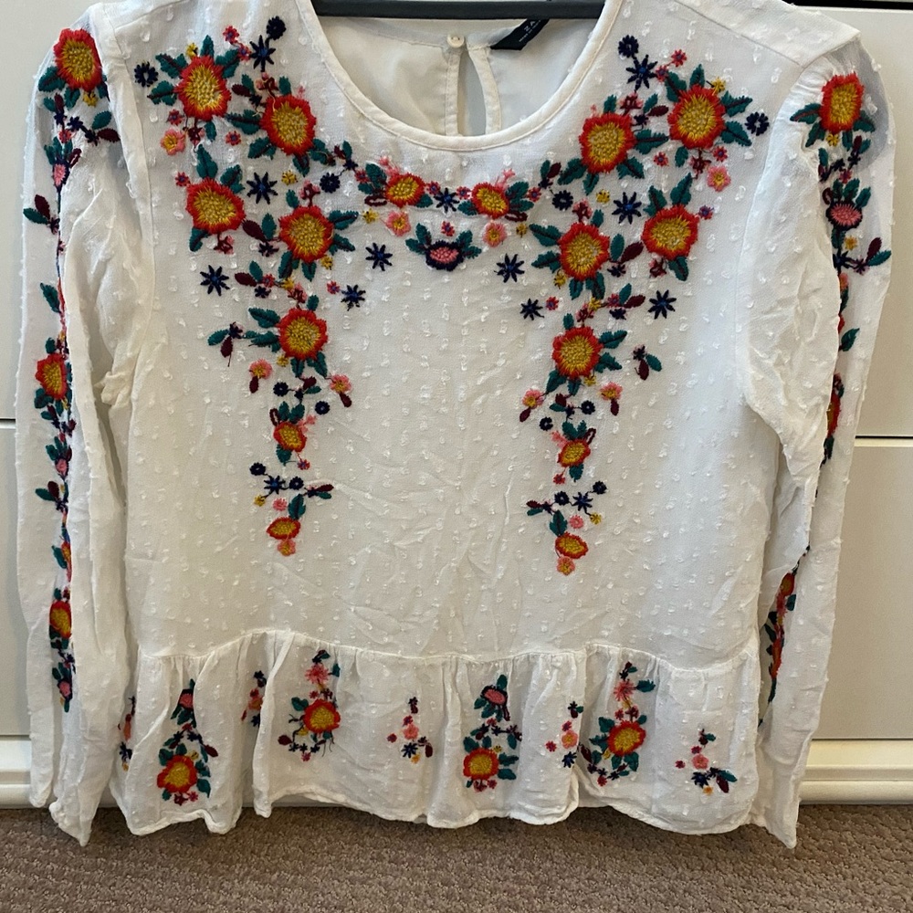 Floral long sleeve white blouse